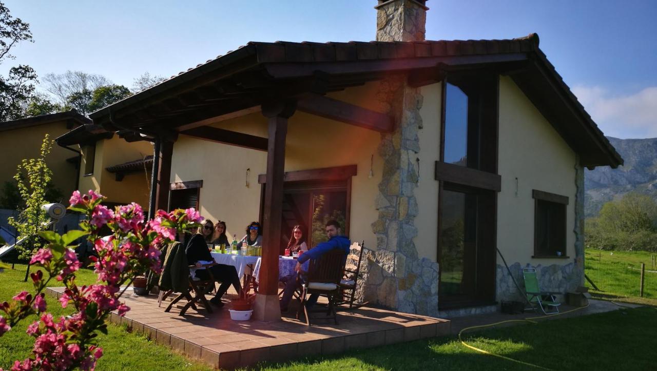 Casas Rurales Entrecastanos Onís Eksteriør billede