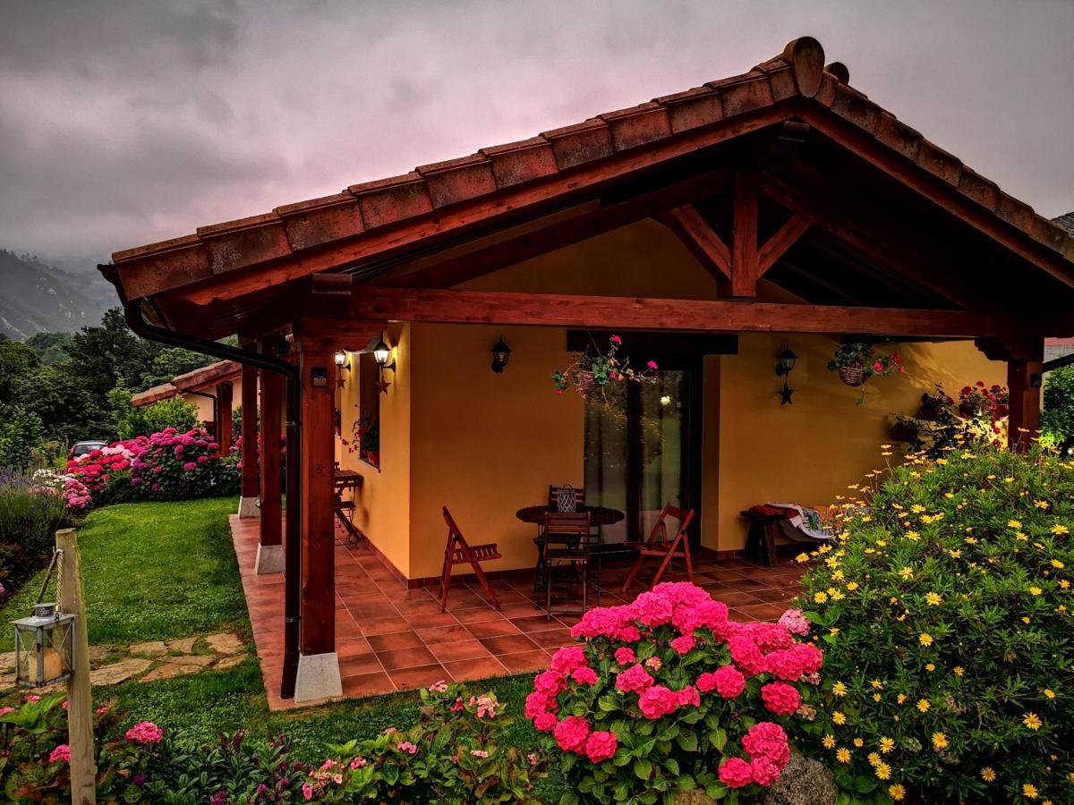 Casas Rurales Entrecastanos Onís Eksteriør billede